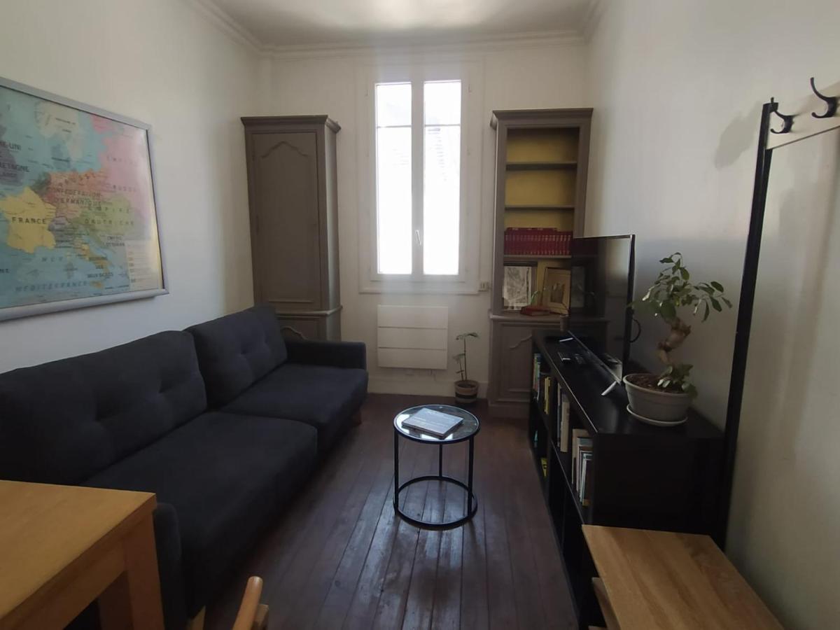 Apartamento Le Nid Normand Avec Terrasse - Stationnement Facile Et Gratuit - 5 Min Seine Deville-les-Rouen Exterior foto