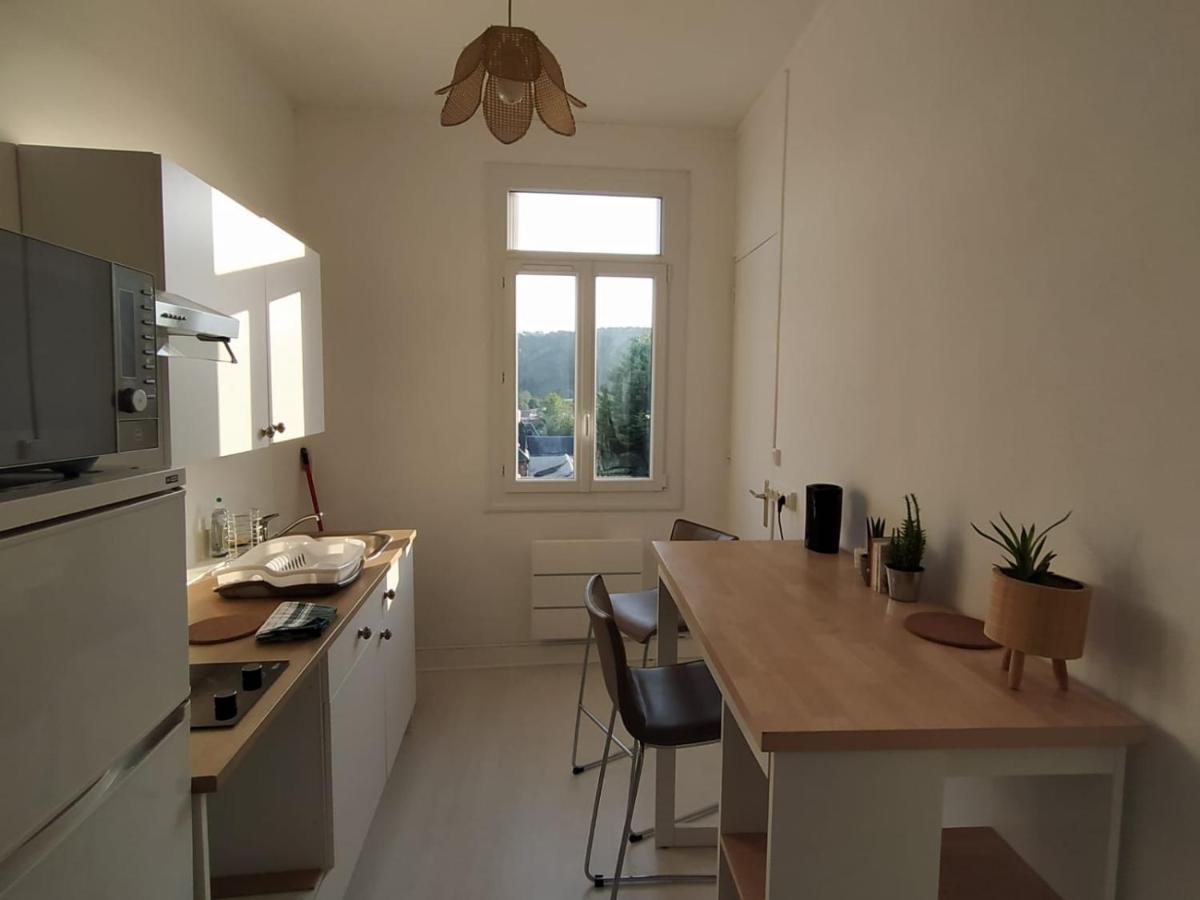 Apartamento Le Nid Normand Avec Terrasse - Stationnement Facile Et Gratuit - 5 Min Seine Deville-les-Rouen Exterior foto